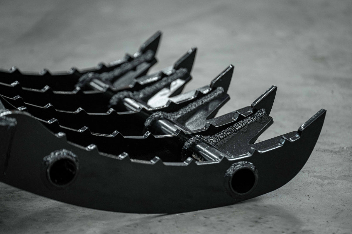 EXCAVATOR ROOT RAKE