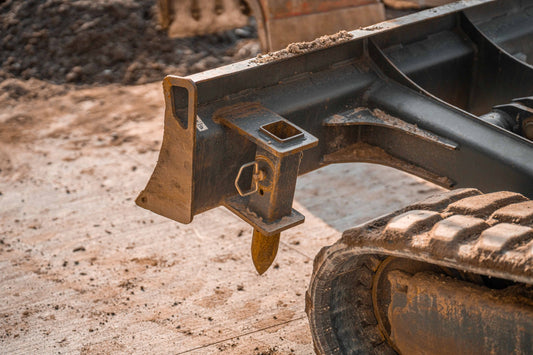 EXCAVATOR BLADE ICE SPIKES