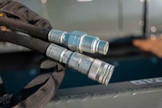 HYDRAULIC COUPLERS